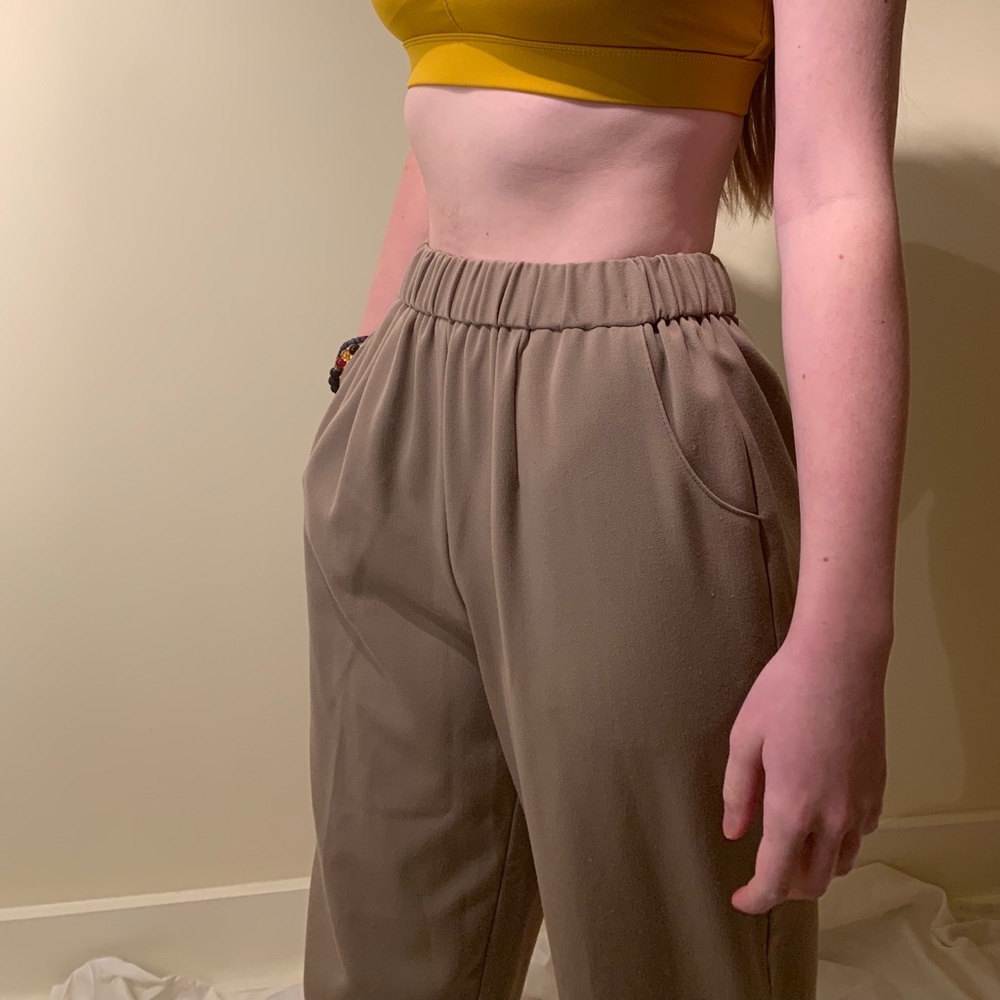 Petite Elastic High-Waisted Wide-Leg Pants